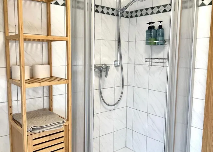 Ferienappartment In Zentraler Lage Apartman